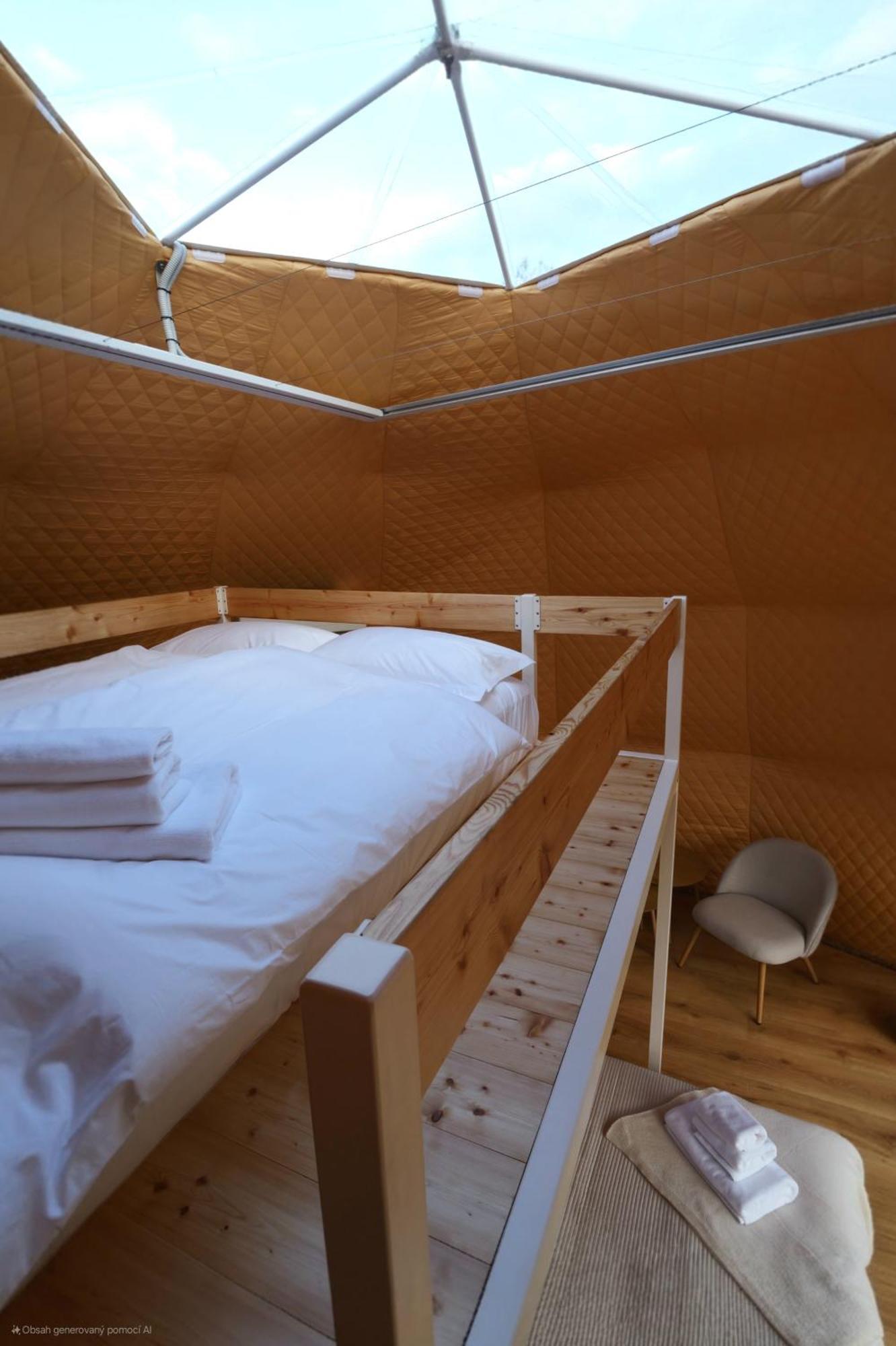 Glamping Trhovky Milesov